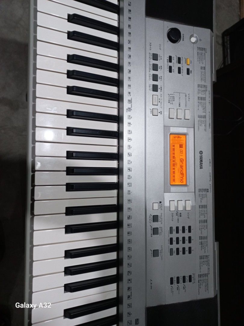 Yamaha PSR-E344 Touch Response 61-Key Keyboard With USB Port ...