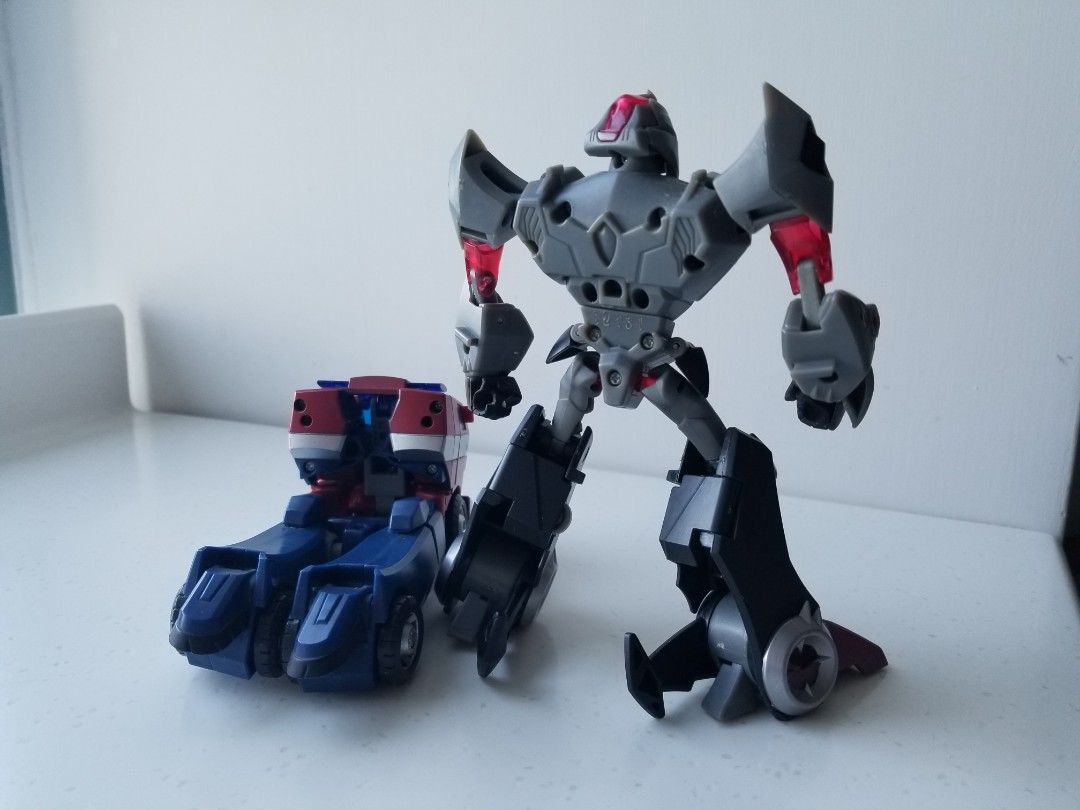 變形金剛 Transformers Transformer 麥加登Megatron 柯柏文Optimus Prime 動畫版Animated ...