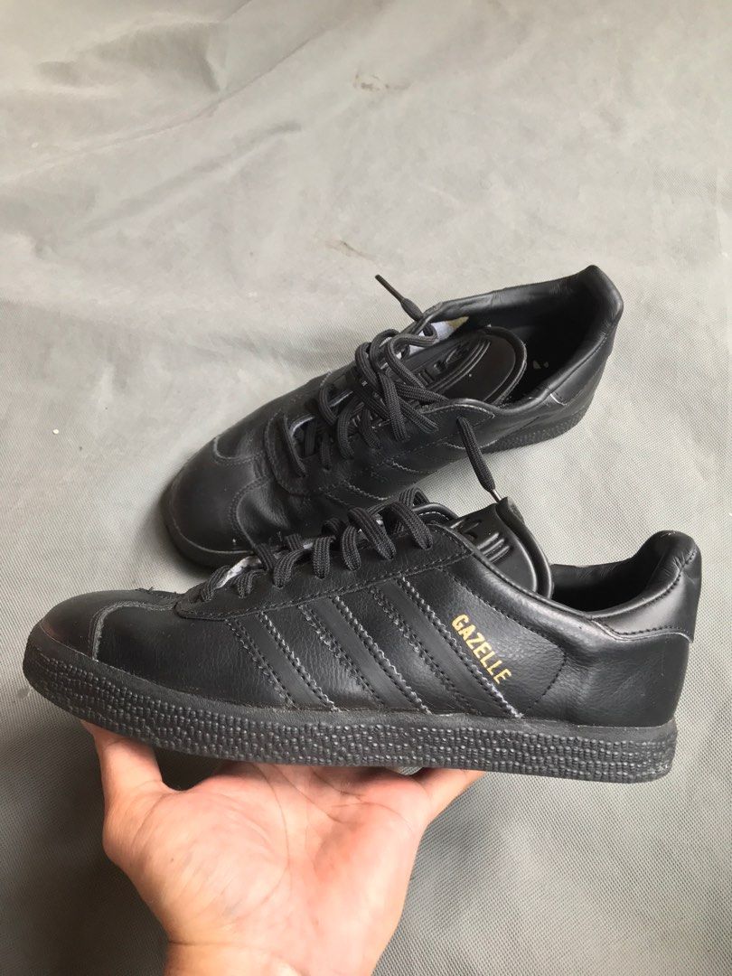 gazelle full black