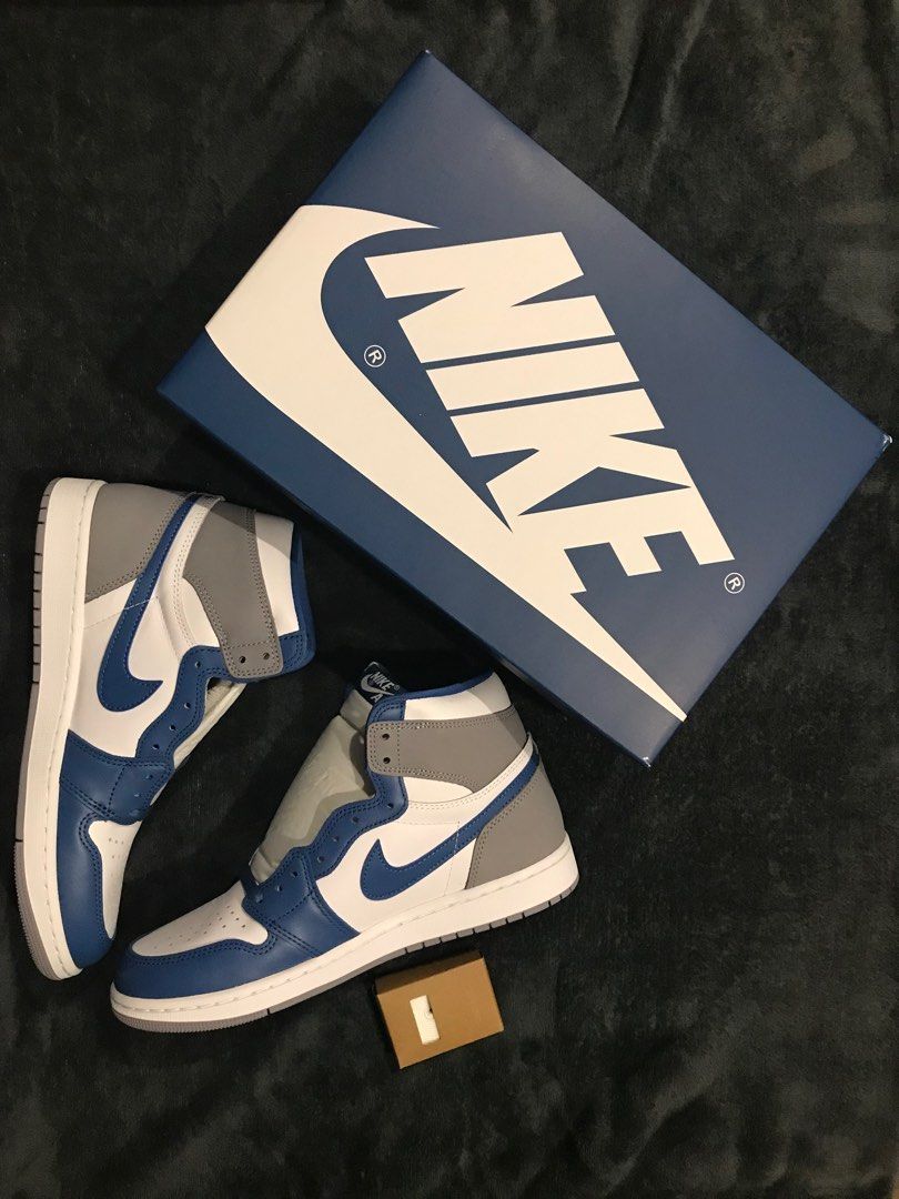 retro jordan 1 high blue