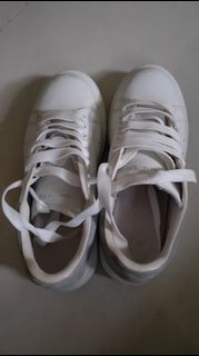 (Category: ) located in . Submitted by shookmochi (Listing ID 1210519845, Image 1). Description: .