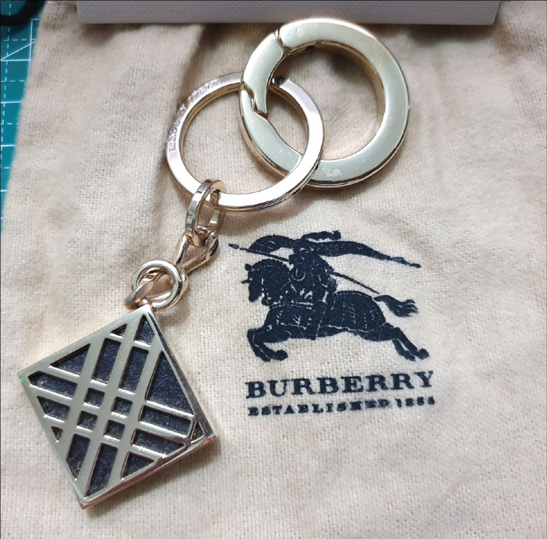 Authentic Burberry Double Ring Keychain Luxury Accessories on