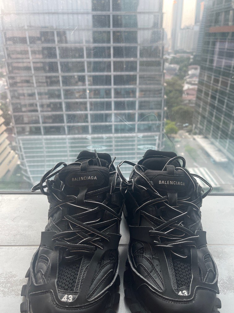 balenciaga track shoe