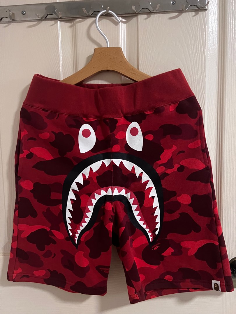 Red camo bape shorts sale
