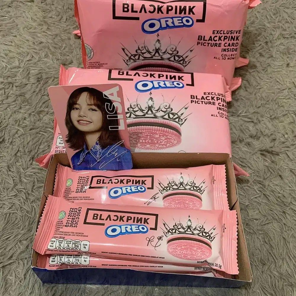 BLACKPINK OREO, Food & Drinks, Packaged & Instant Food on Carousell