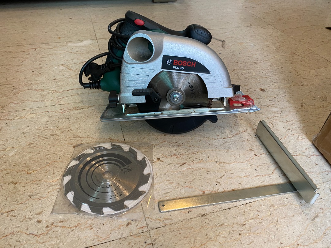 Bosch pks sales 40 circular saw