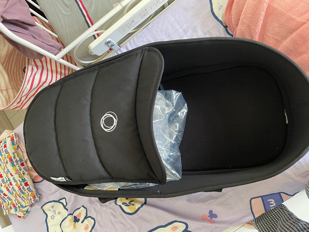 bugaboo 5 sleeping basket, Babies & Kids, Going Out, Strollers