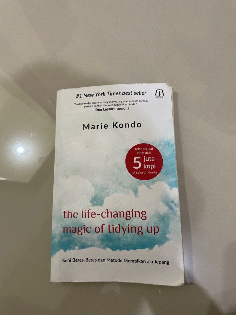 Buku Marie Kondo, Books &amp; Stationery, Books on Carousell