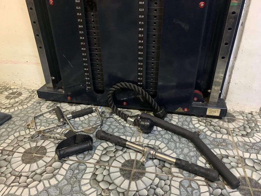 cable cross over wall mounted, Sports Equipment, Exercise & Fitness