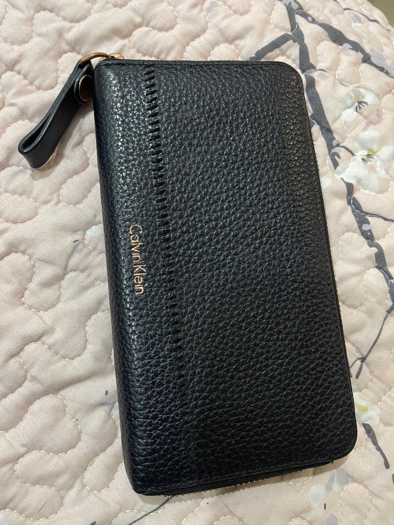 Calvin klein pocket 2025 book