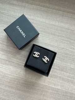 （分類：）位於 。 由 luxlic.90 提交（商品編號 1210517058，圖片 1）。簡介： 。