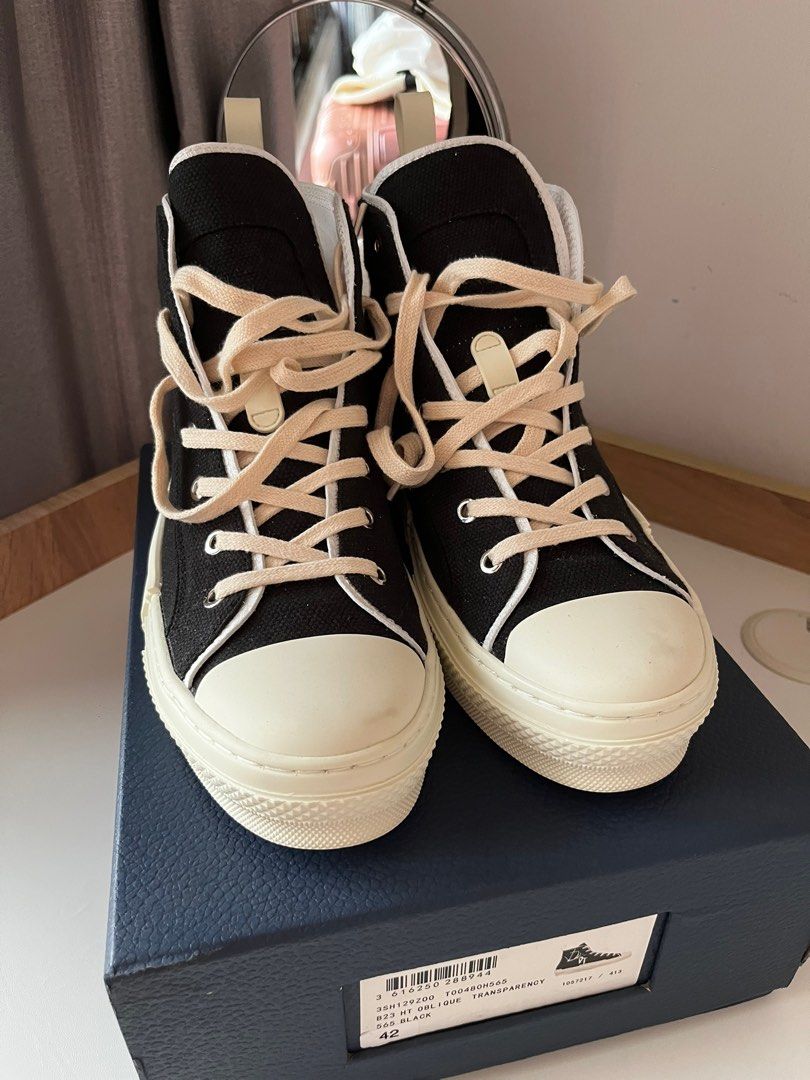 Christian discount dior chucks