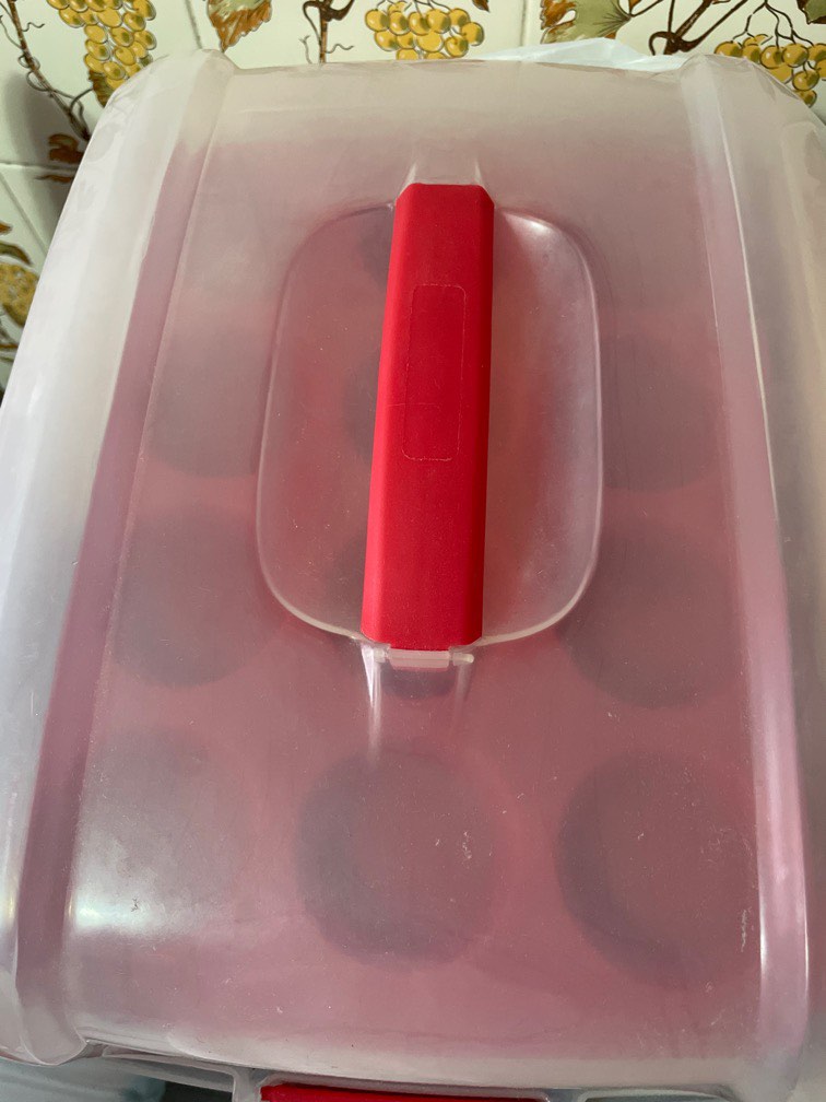 cupcake carrier, Furniture & Home Living, Kitchenware & Tableware, Food