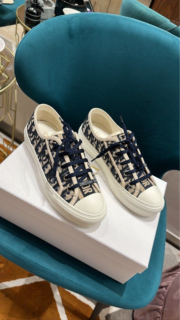 Shoes hotsell dior 2020