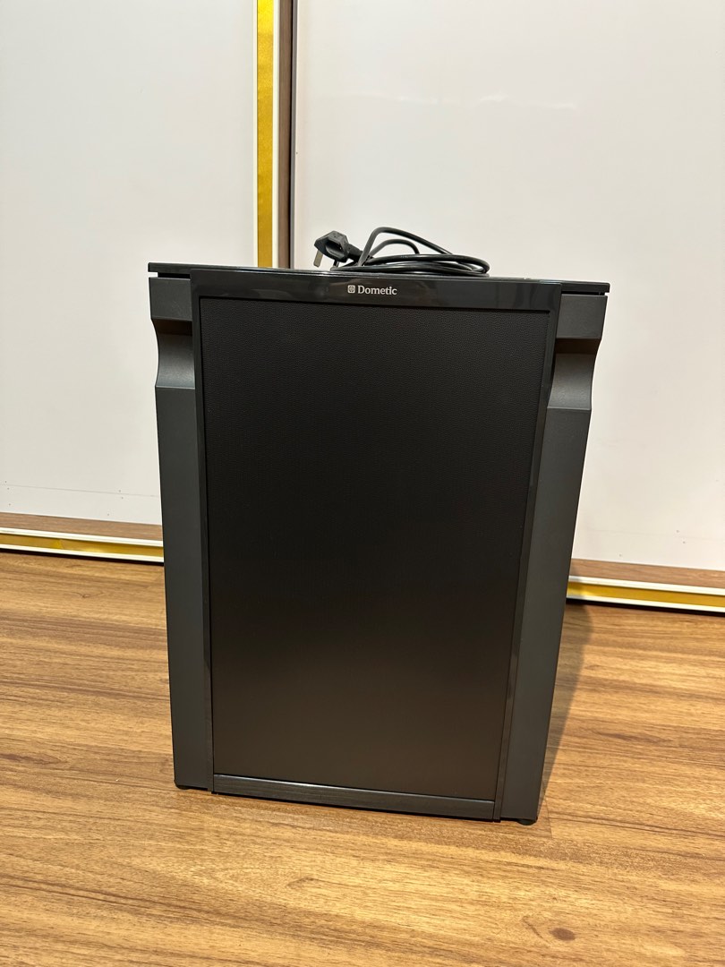 DOMETIC HIPRO 4000, TV & Home Appliances, Kitchen Appliances