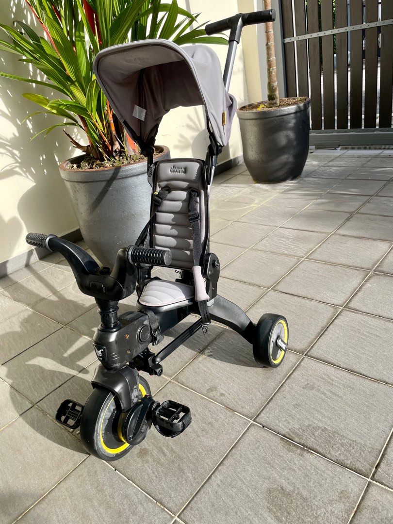 Doona Liki S3 Trike Grey Hound, Babies & Kids, Going Out, Strollers on
