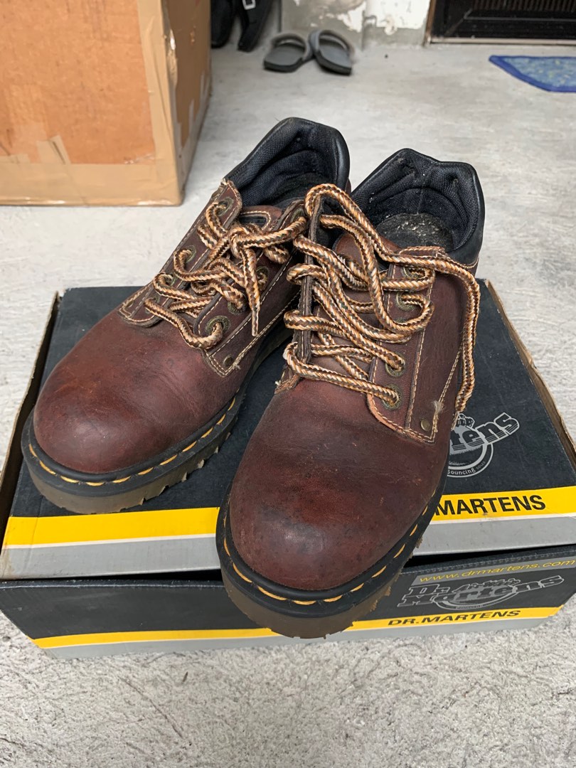 Dr. Martens airwair, Men