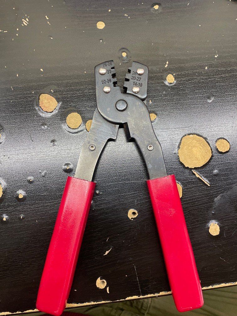 DuPont crimping tool and connectors, Hobbies & Toys, Stationery & Craft