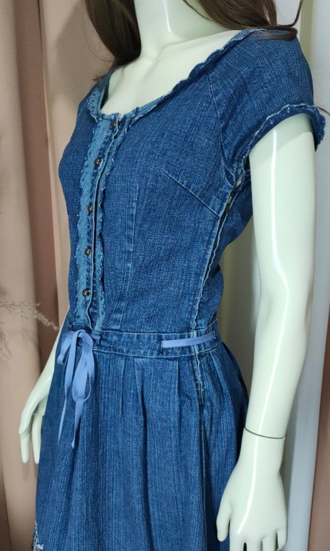 Ethnic Embroidered Lapeled Denim Dress