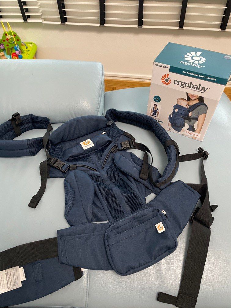 Ergobaby OMNI 360 midnight blue cool air mesh