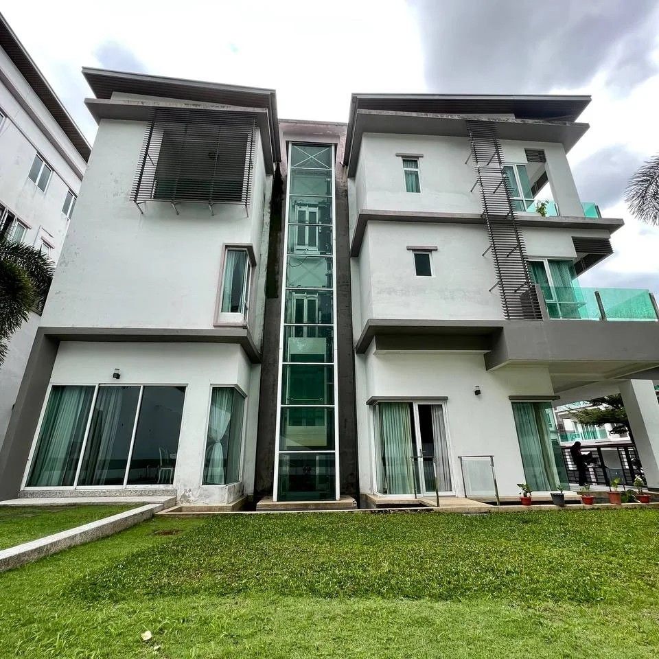 Freehold, Property, For Sale on Carousell