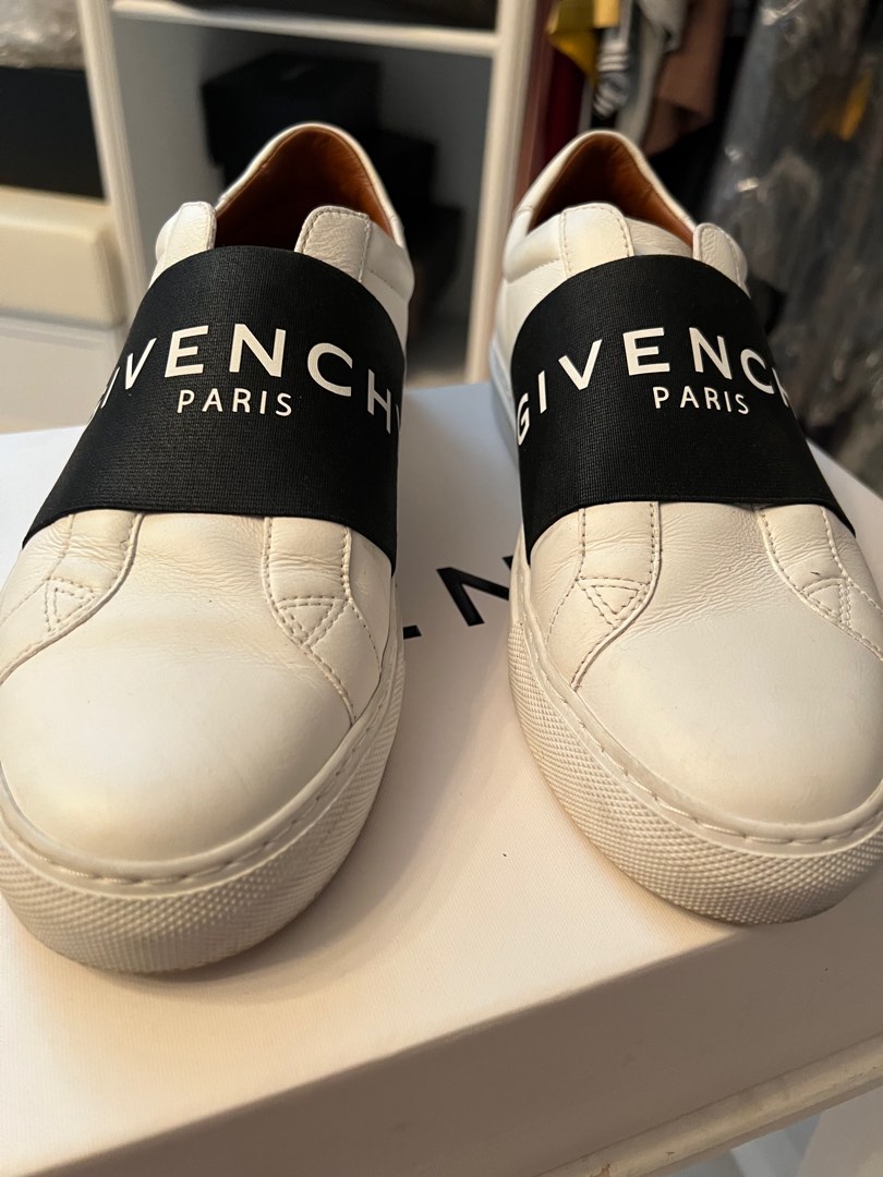 GIVENCHY Sneakers, Women's Fashion, Footwear, Sneakers on Carousell