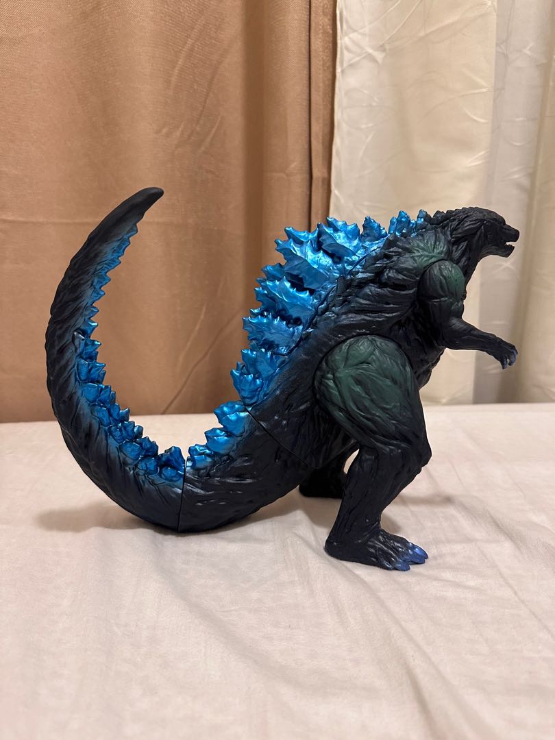 Godzilla Earth, Hobbies & Toys, Toys & Games On Carousell