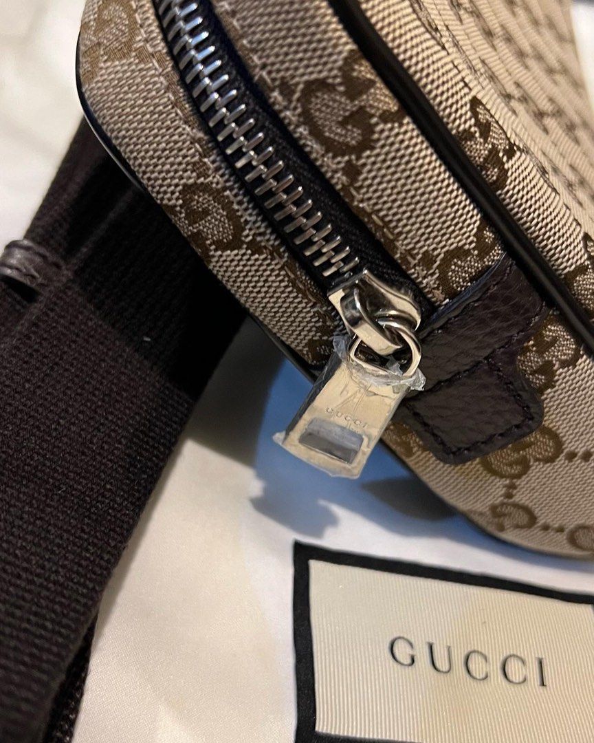 Gucci beltbag / bumbag (Category: Luxury Bags & Wallets) located in Taguig. Submitted by rraaa32 (Listing ID 1210466978, Image 3). Description: Used twice I have bnew - 41k.