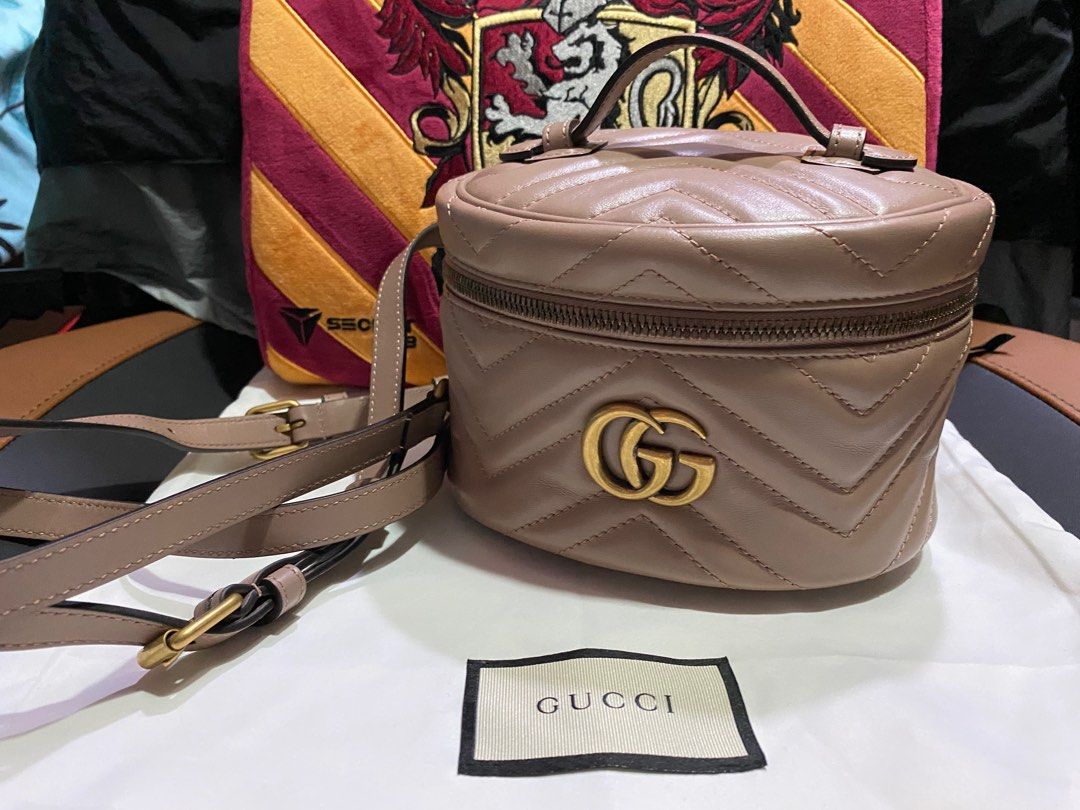 Gucci Marmont Vanity Case Backpack, Luxury, Bags & Wallets on Carousell