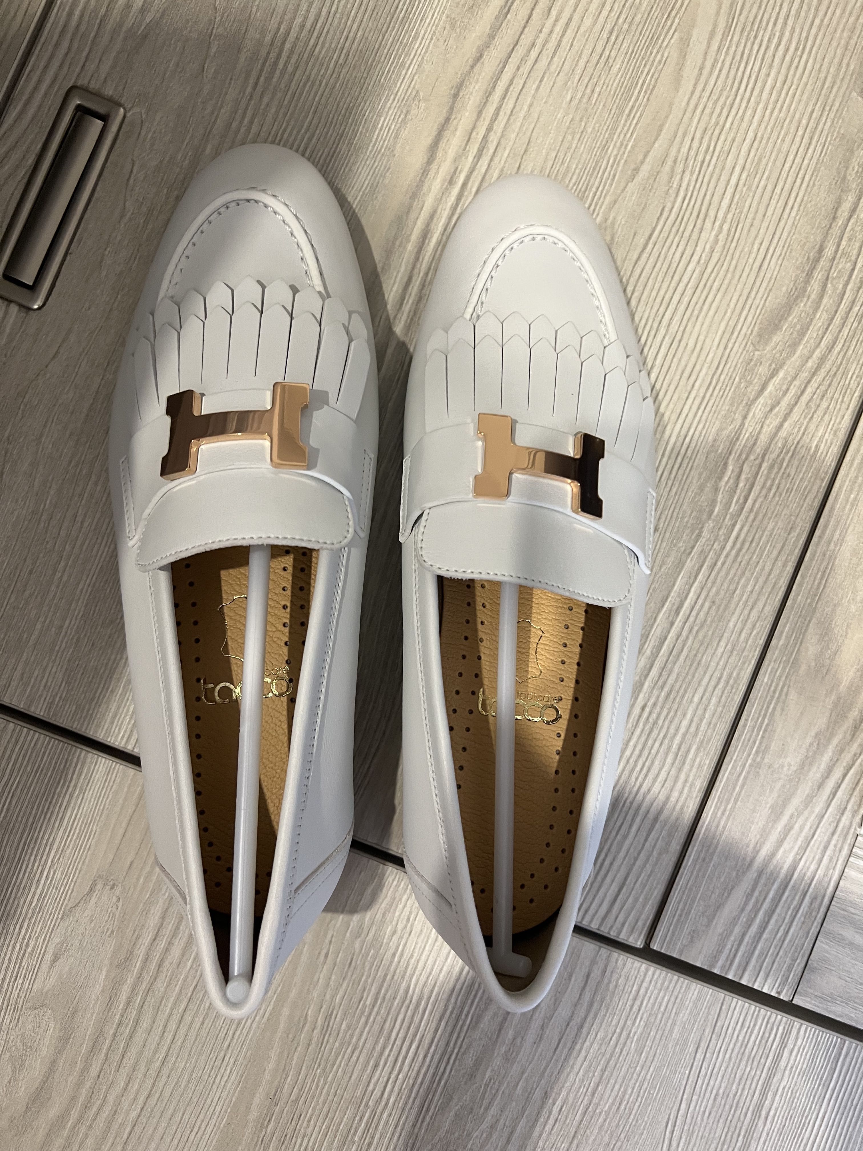 Hermes Royal Loafer Size 36, 女裝, 鞋, Loafers - Carousell