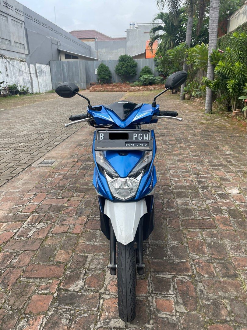 Honda Beat 2019 CBS ISS km 15rb pajak hidup panjang, Motor di Carousell