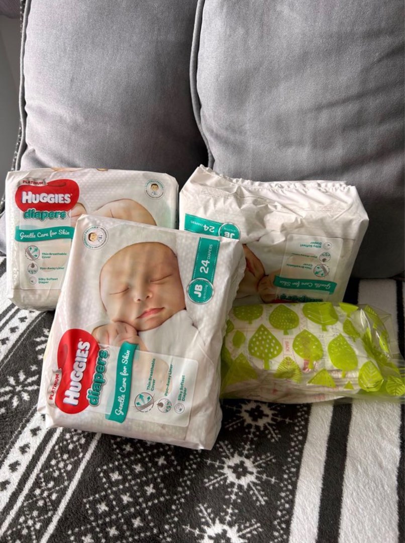 Huggies Diapers Just Born, 78 diapers, Babies & Kids, Bathing