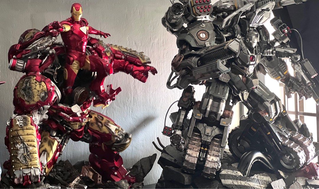 Hulkbuster 1/4 Statue (Xm Studios) , Hobbies & Toys, Toys & Games on