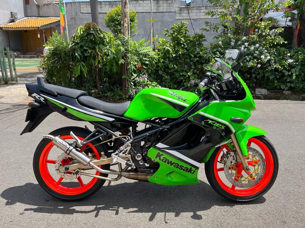 Kawasaki ninja150rr deals