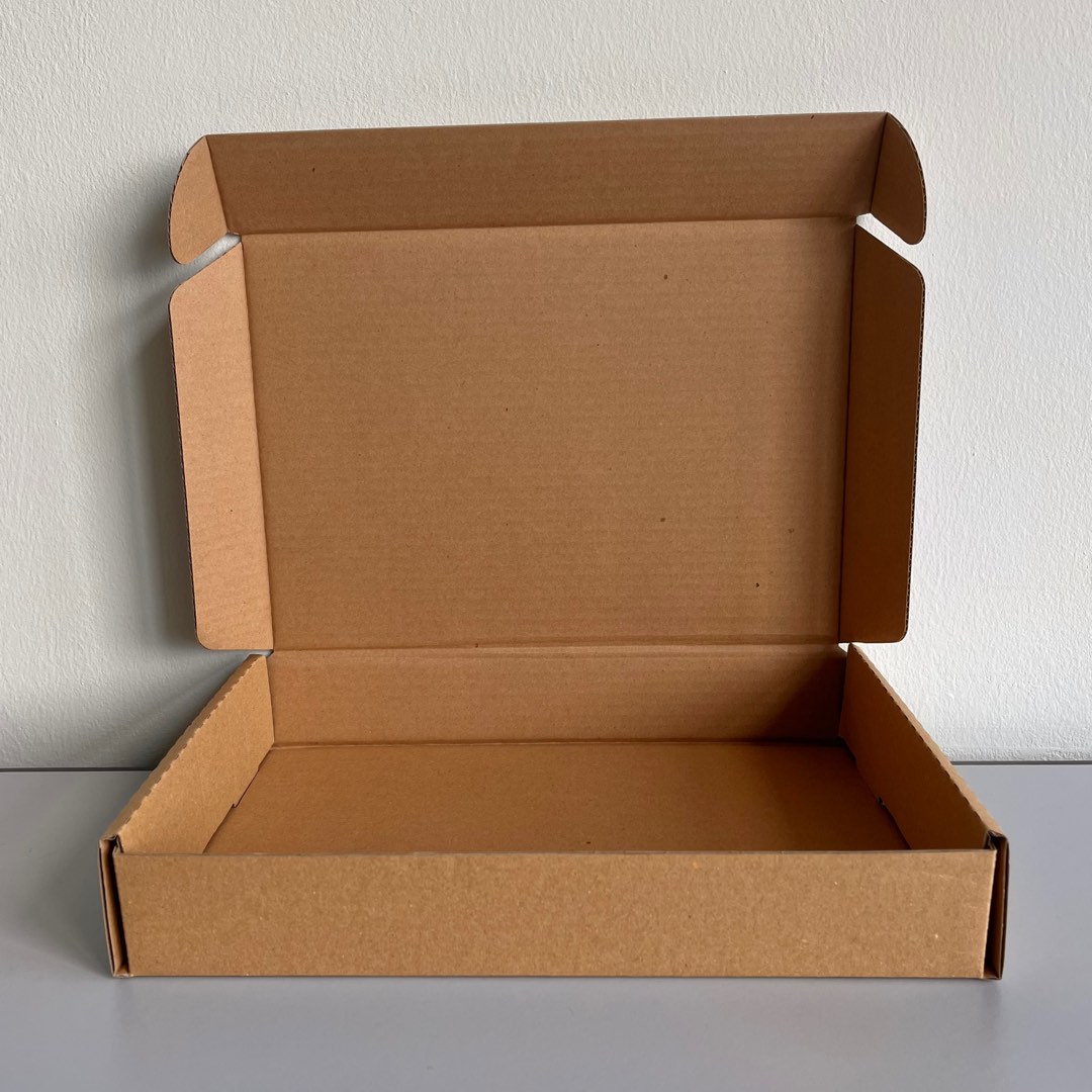 Kraft Mailer Cardboard Box, Hobbies & Toys, Stationery & Craft, Craft