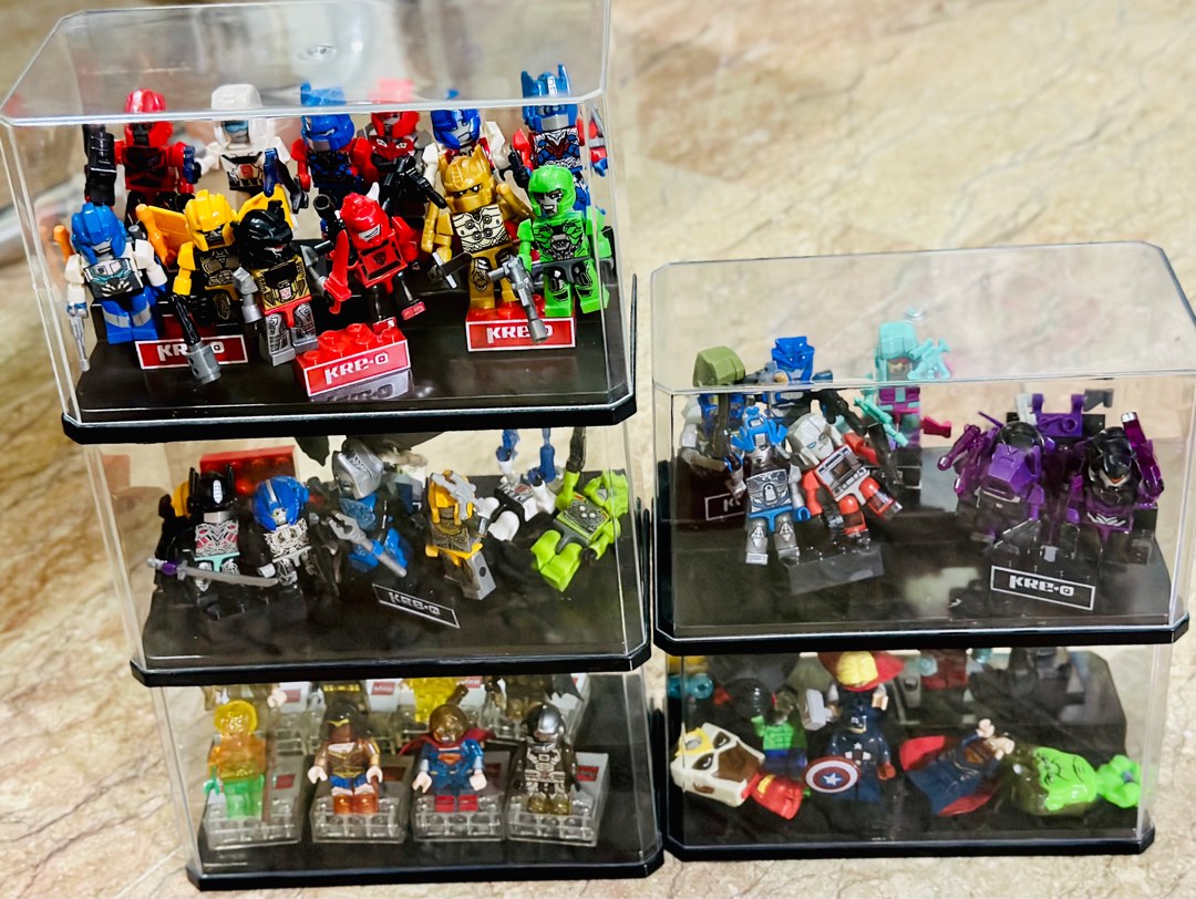 Kreo Transformer figurines with display case, Hobbies & Toys, Toys ...