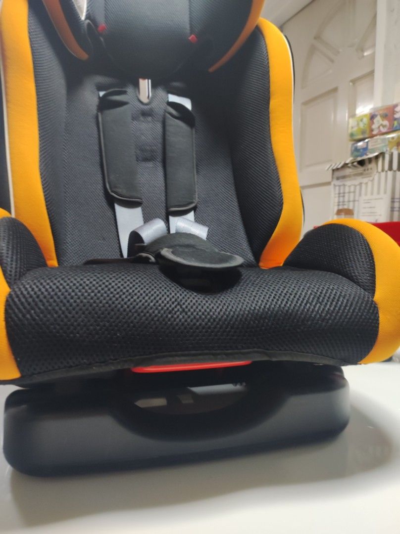 Leaman Car Seat, Babies & Kids, Going Out, Car Seats on Carousell