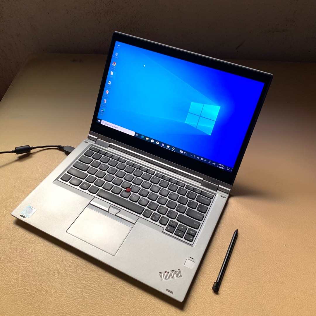 Lenovo i5,7Gen,8GB,256SSD,4GB graphics,14 inches touch screen, stylus