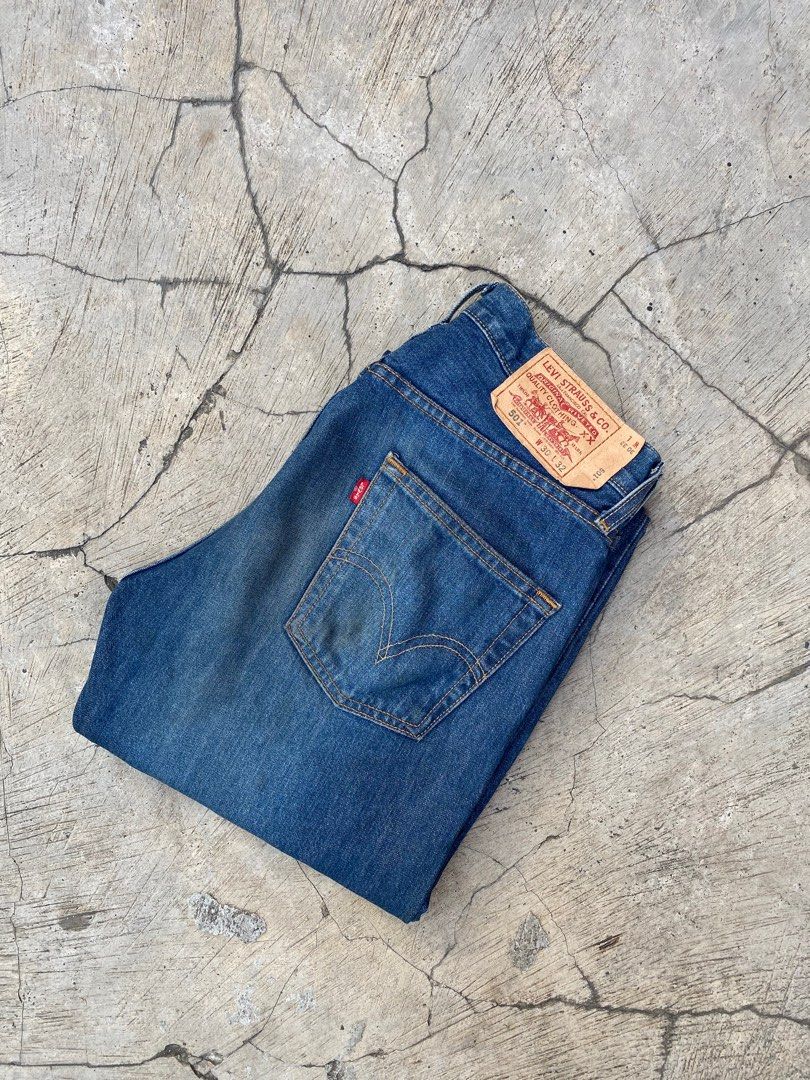 Levis thrift store