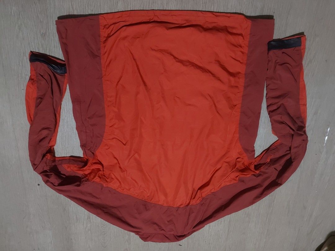 Marmot, Men's Fashion, Coats, Jackets and Outerwear on Carousell