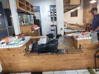 Meja bartender cafe sepaket