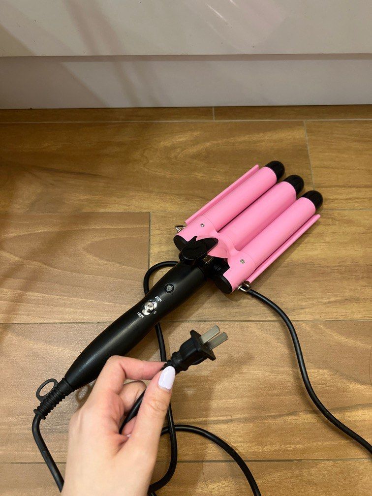 Mermaid curls curling wand, Beauty & Personal Care, Hair on Carousell