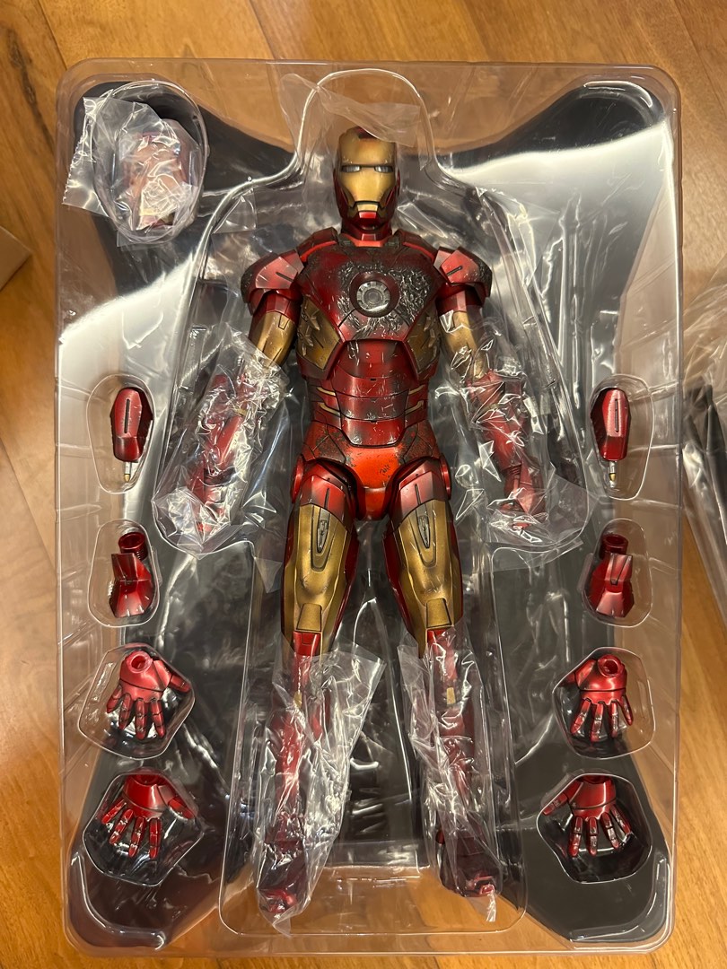 MMS196 MMS 196 Hot toys Iron Man mark vii battle damaged, Hobbies
