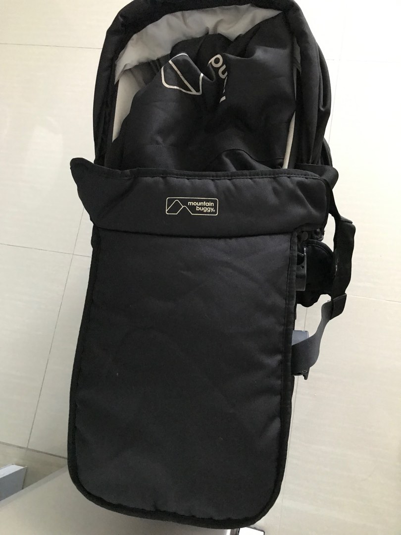 Mountain buggy duet carrycot two with manual and adapter Babies