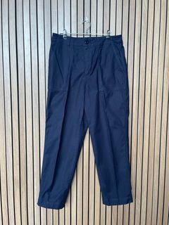 navy blue uniqlo cargo pants
