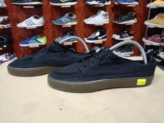 Neo sneakers