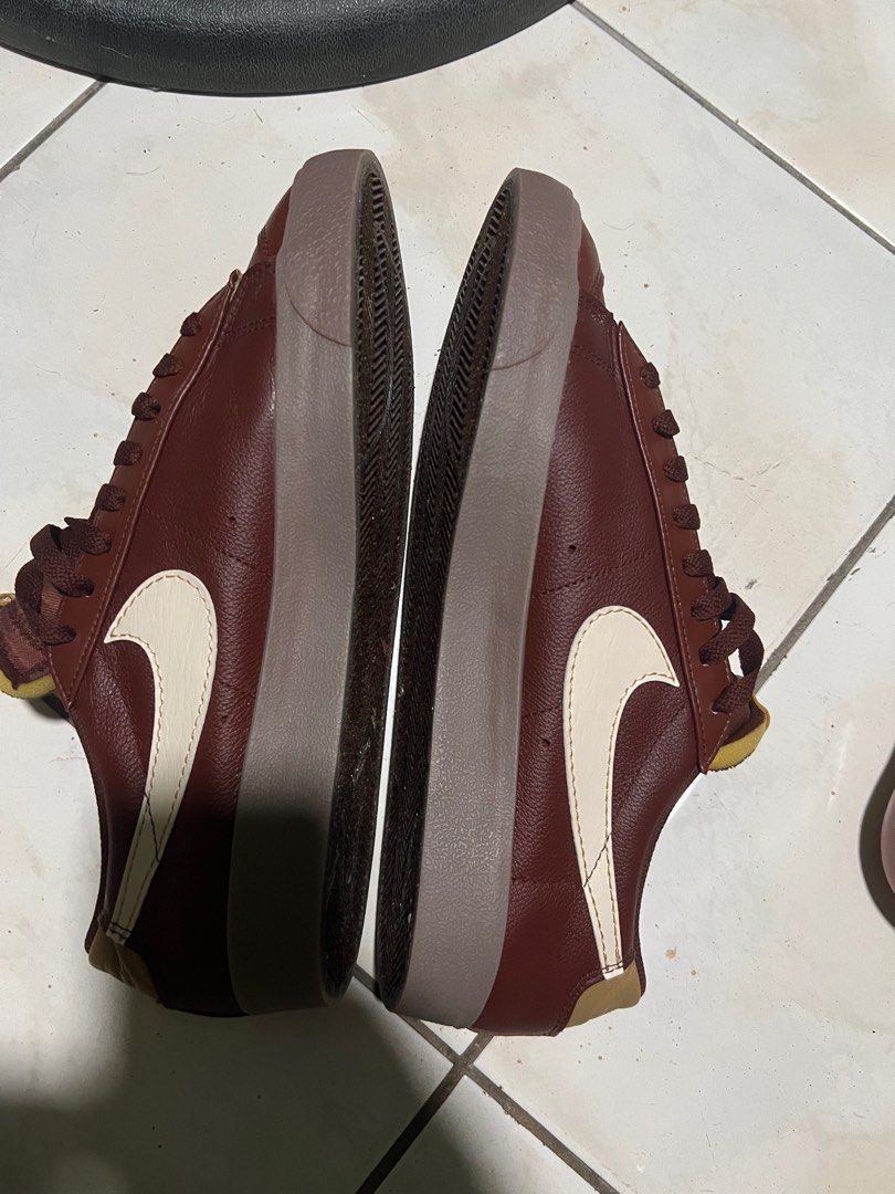 nike blazer low 77 emb