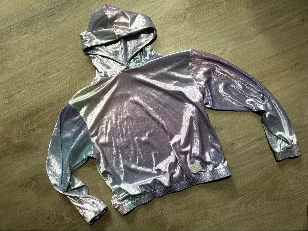 Nike hoodie M iridescent unicorn