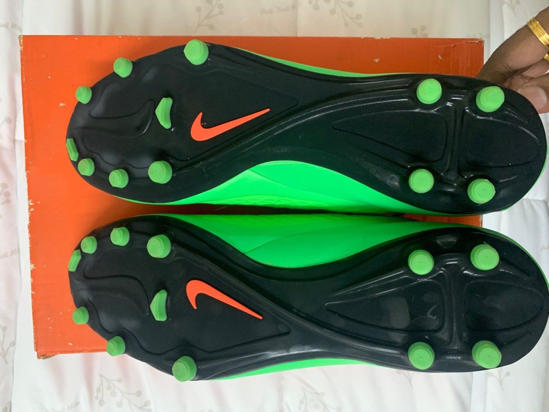 nike air green t shirt