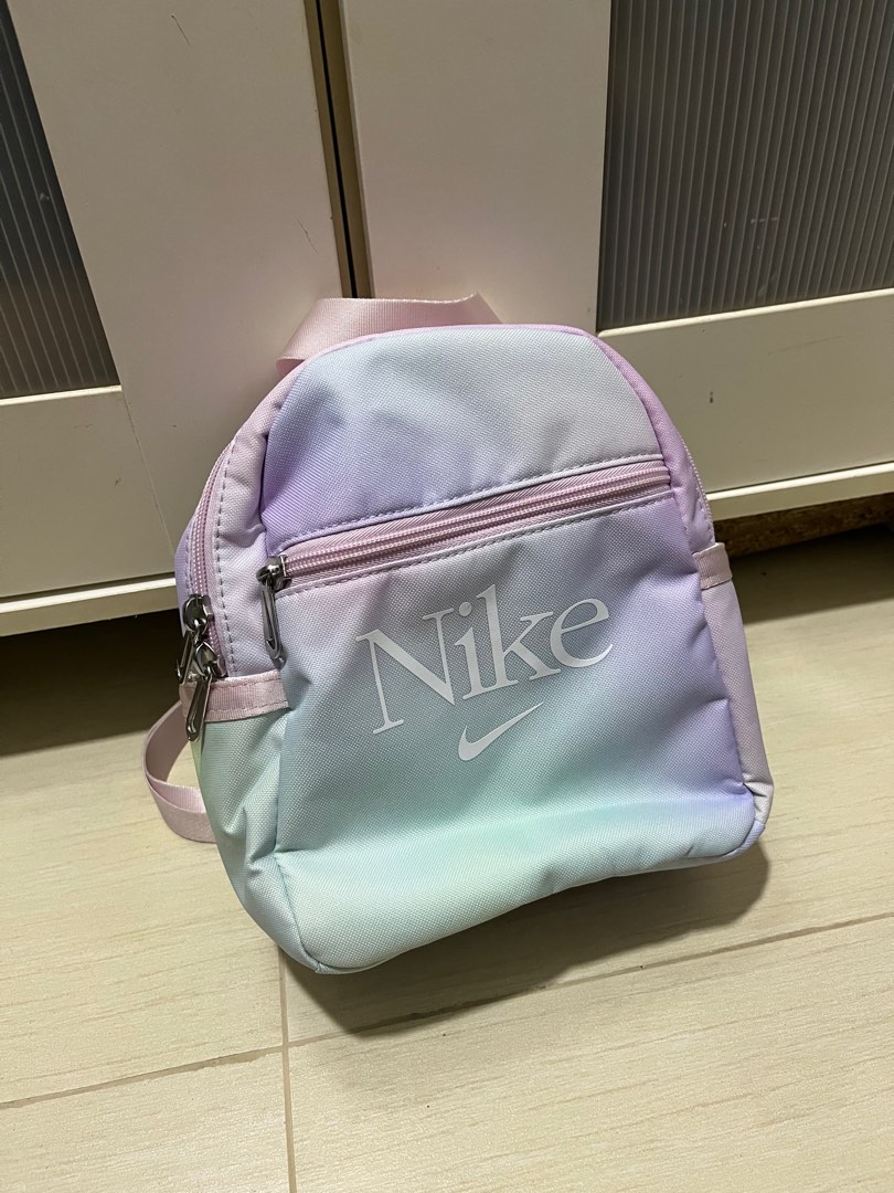 mens small nike backpack